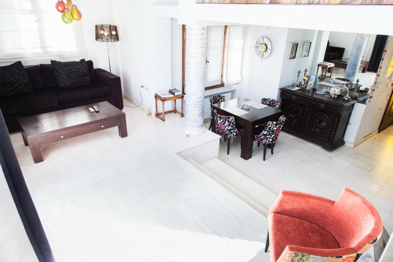 شقة أثينا  في Unique Apt W/ Veranda Walking Distance To Sites المظهر الخارجي الصورة