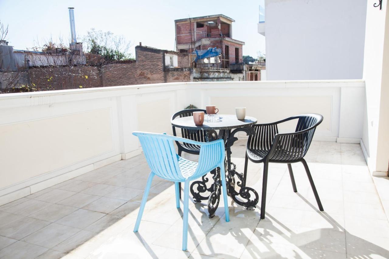 شقة أثينا  في Unique Apt W/ Veranda Walking Distance To Sites المظهر الخارجي الصورة